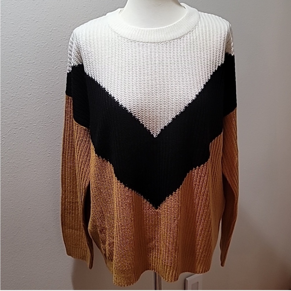 FashionNova Chevron Sweater in Cream, Black, and Tan